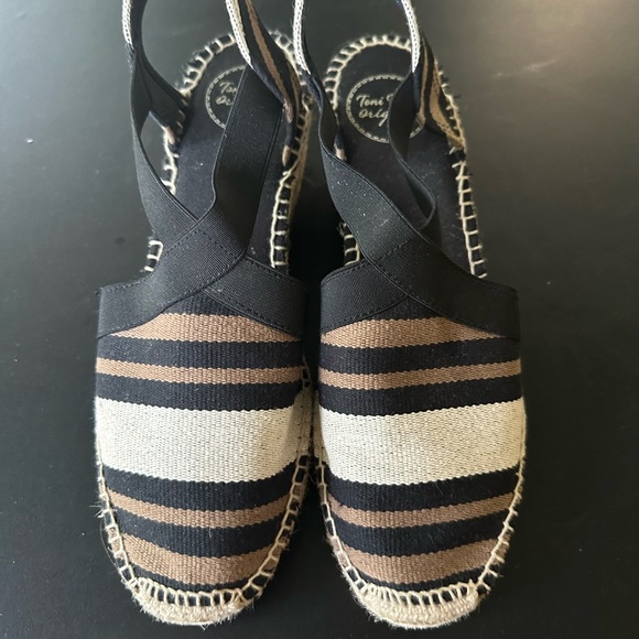 TONI PONS- closed toe espadrille/overlapping stretchy straps, slingback strap - Picture 6 of 11